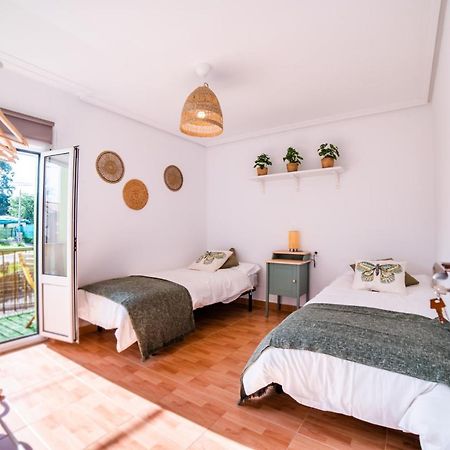 Casa Lopez Bed and Breakfast Avilés Eksteriør billede