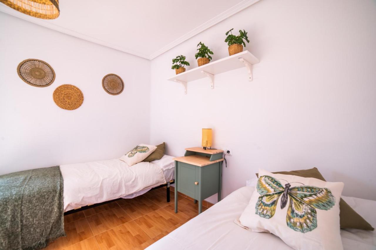 Casa Lopez Bed and Breakfast Avilés Eksteriør billede